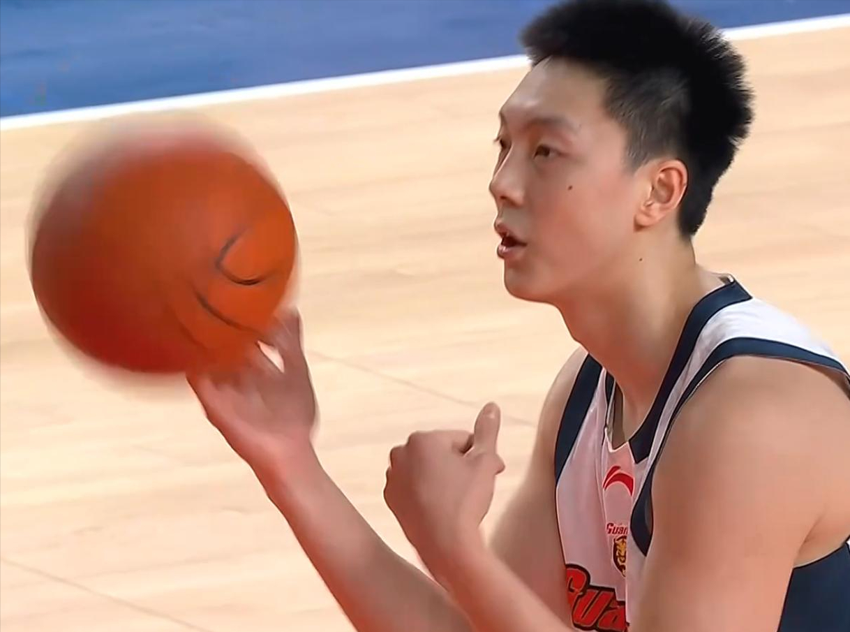 体育彩票-广东惨遭18分逆转,一战打破全明星滤镜,杜锋无能狂怒